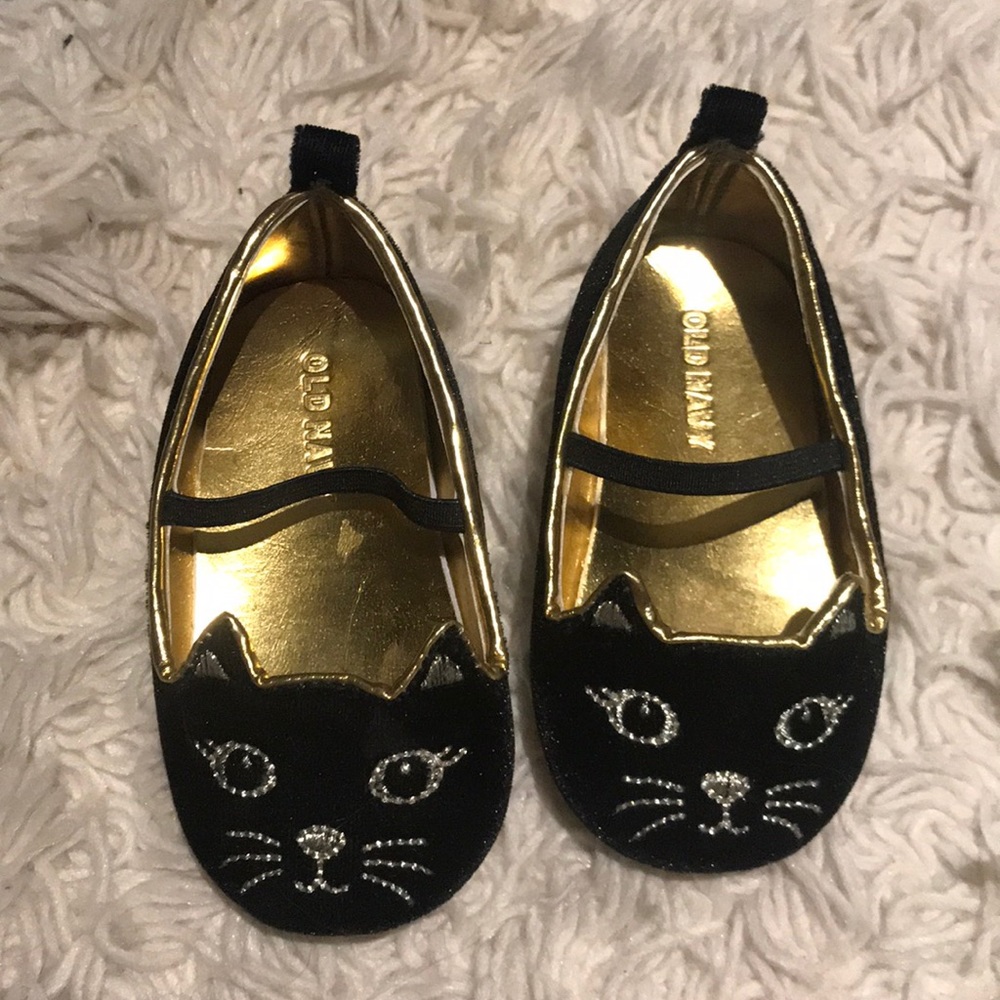 Old Navy Baby Girl Velvet Shoes